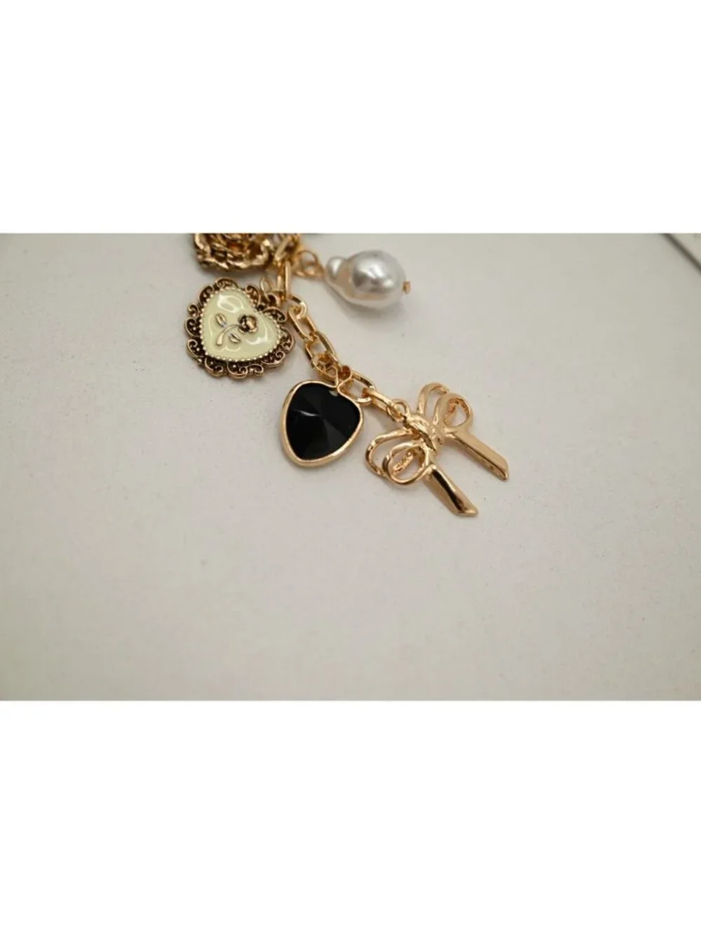 NWT Josslyn Bow Checker Heart Flower Bag Charm Key Chain Coquette Accessory